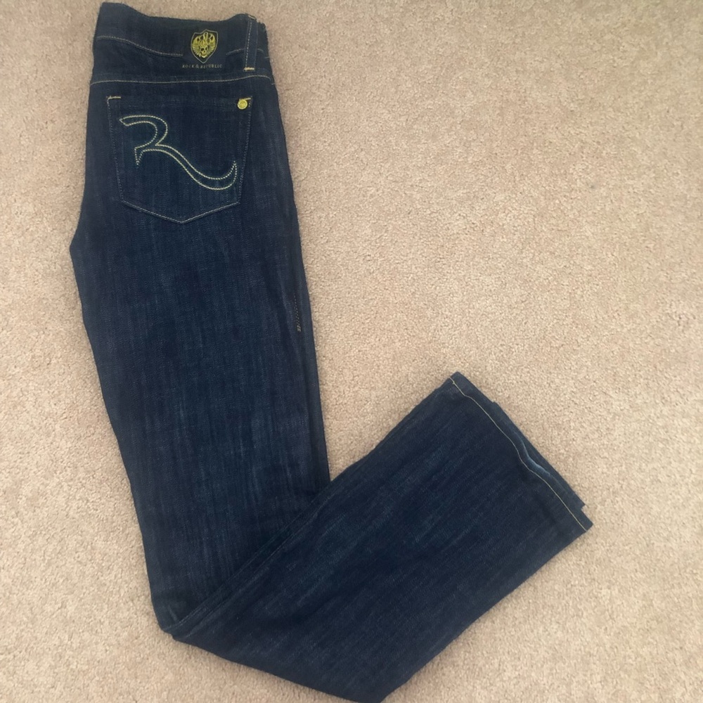Rock & Republic bootcut low-rise jeans (size 27)